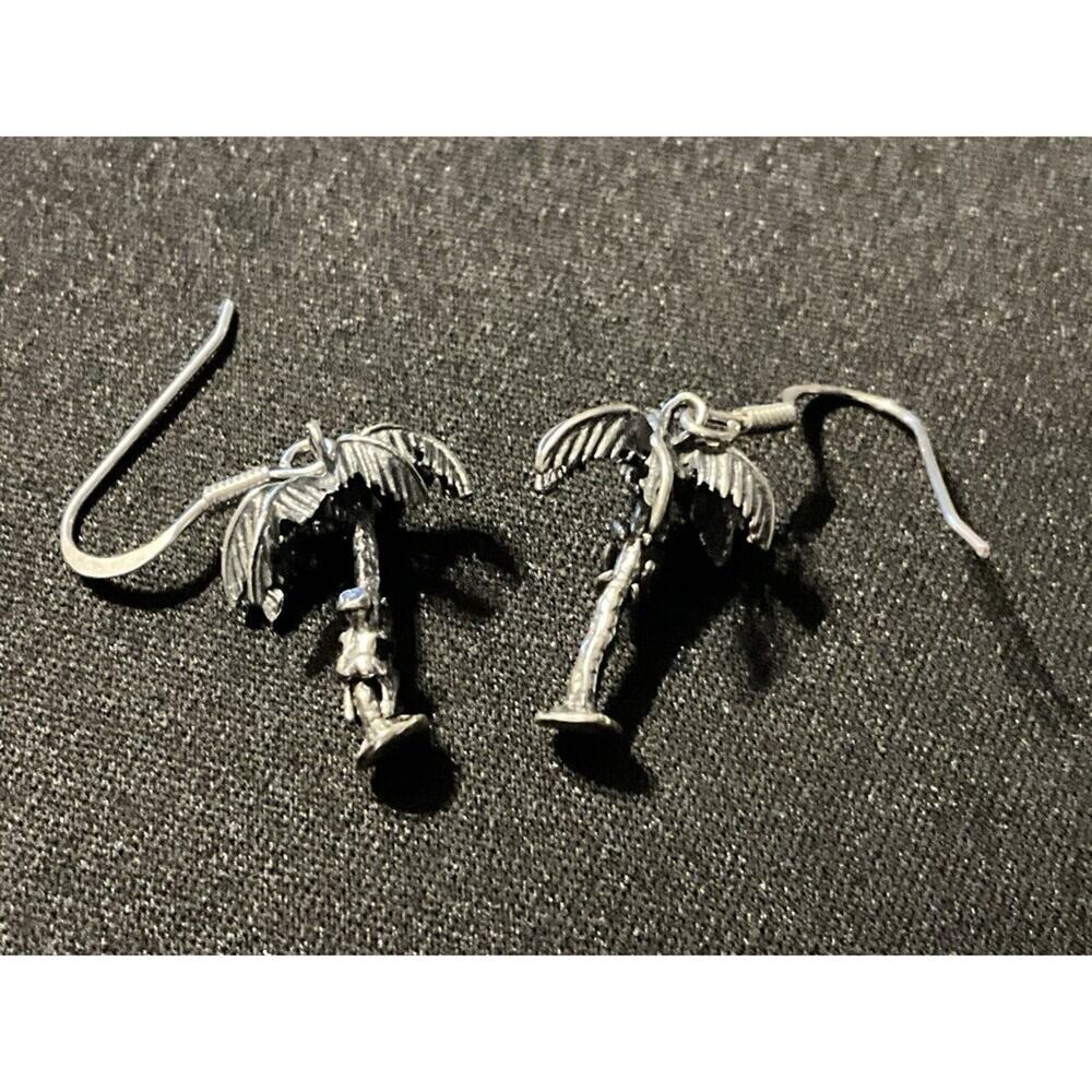 925 Sterling Men Climbing Palm Trees Fish Hook Earrings